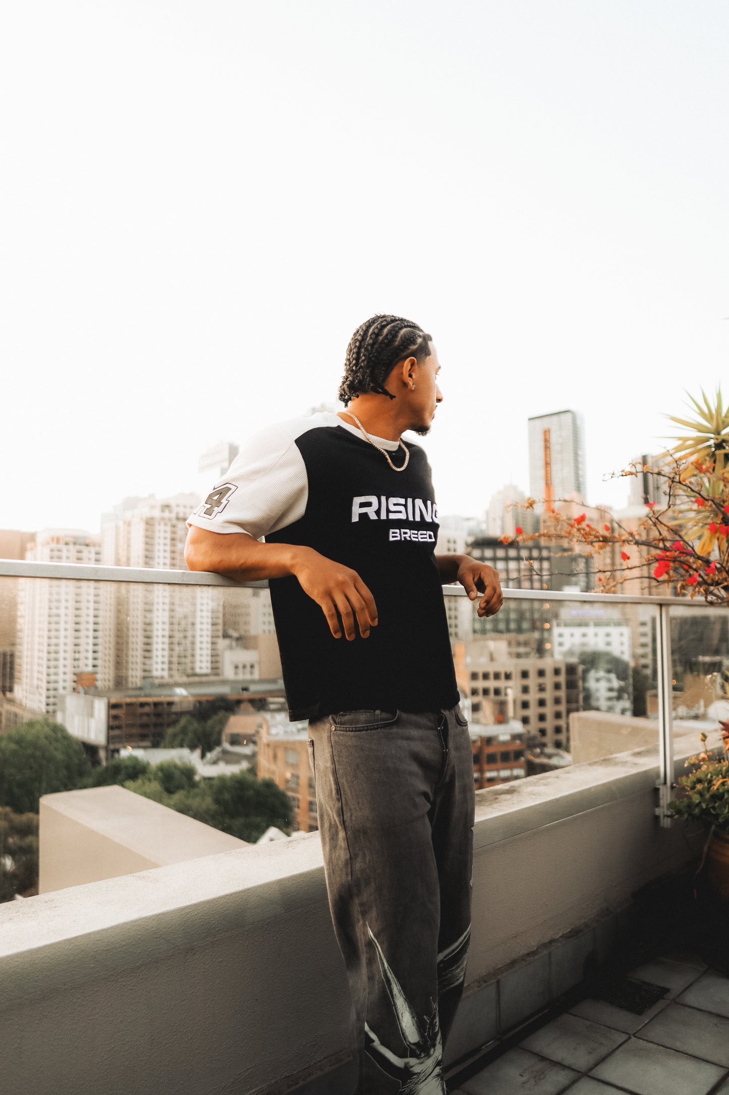 Rising Breed 1/3